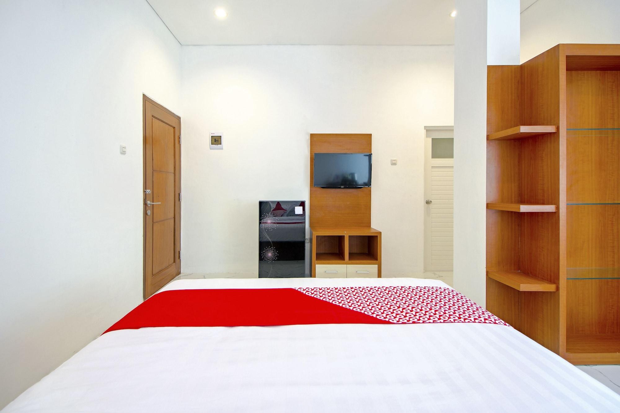 Super Oyo 13I9 88 Exclusive Guesthouse Kejayan Exteriér fotografie