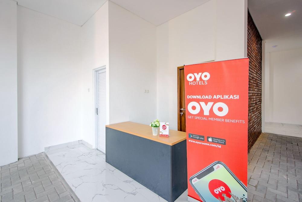 Super Oyo 13I9 88 Exclusive Guesthouse Kejayan Exteriér fotografie