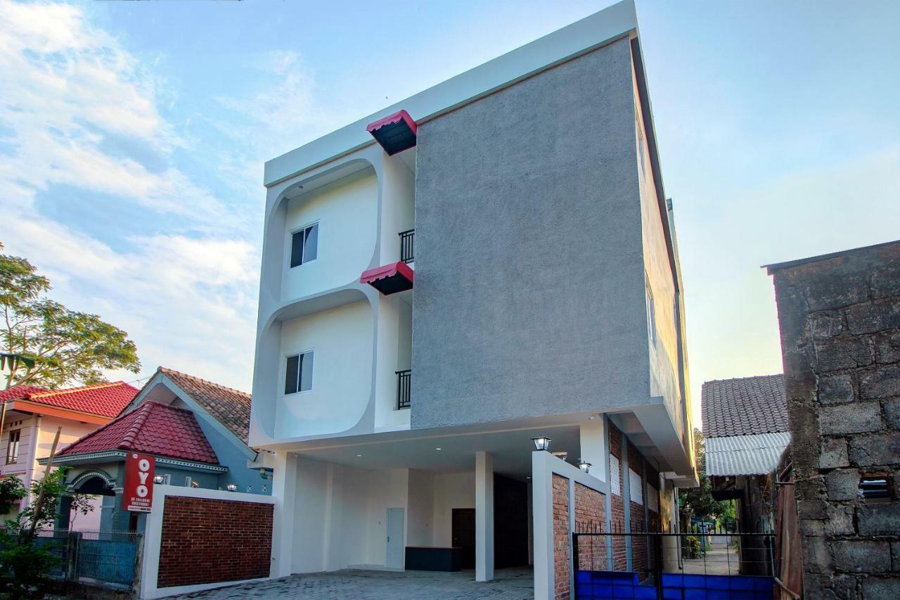 Super Oyo 13I9 88 Exclusive Guesthouse Kejayan Exteriér fotografie