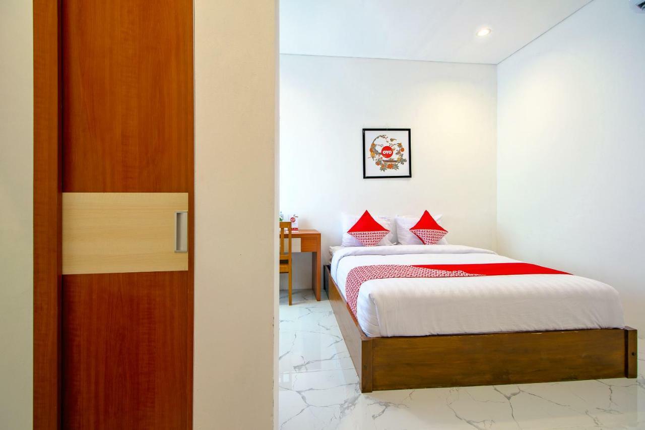Super Oyo 13I9 88 Exclusive Guesthouse Kejayan Exteriér fotografie